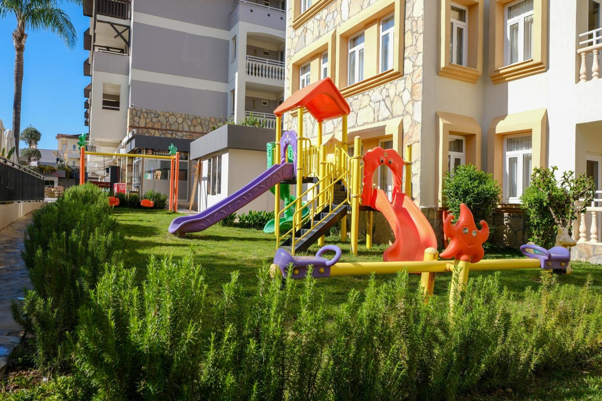 Side Village Family Suite Hotel